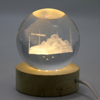 3D İstanbul Temalı Kristal Cam Küre Led Lamba Model 1