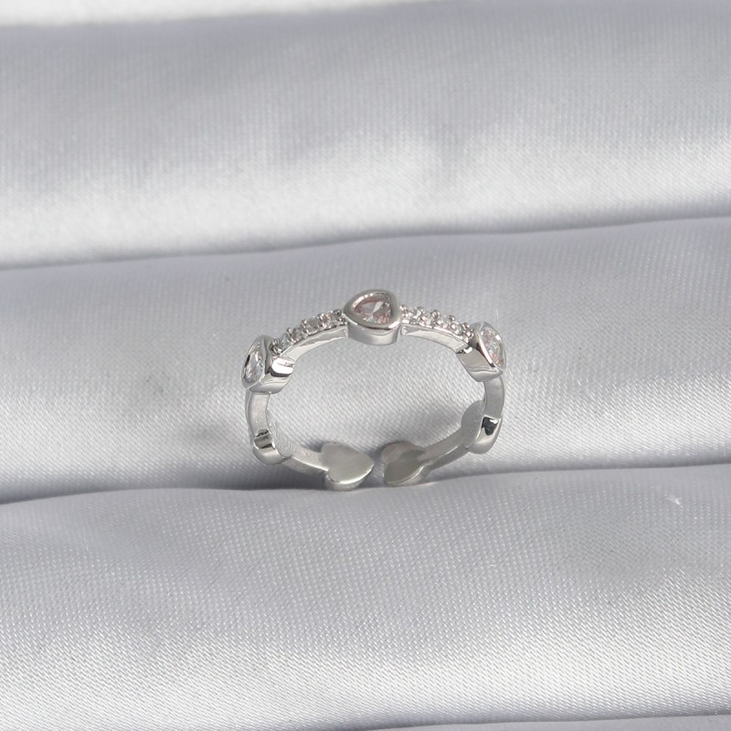 Pirinç Gümüş Renk Kalp Model Zirkon Taş Detay Kadın Yüzük